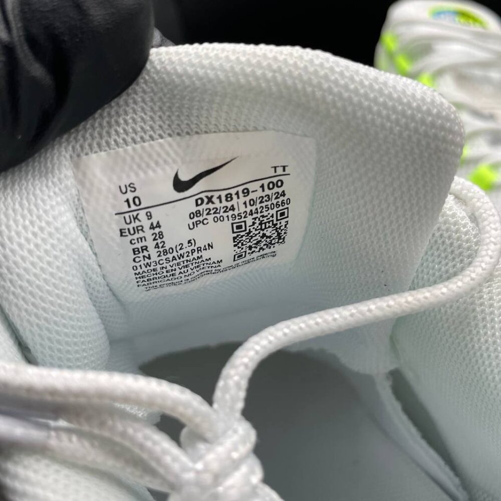 Nike air max BRAND NEW - Super clean, Size 10 Men.